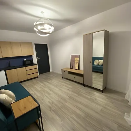 Freedom Free Parkigng Lägenhetshotell Warszawa