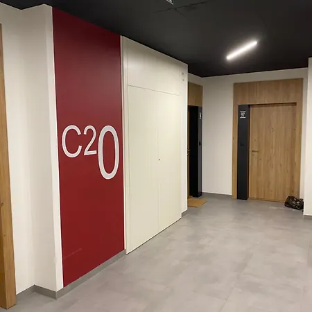 Freedom Free Parkigng Lejlighedshotel Warszawa