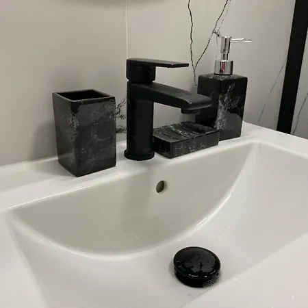 Freedom Free Parkigng Апарт-отель 3*